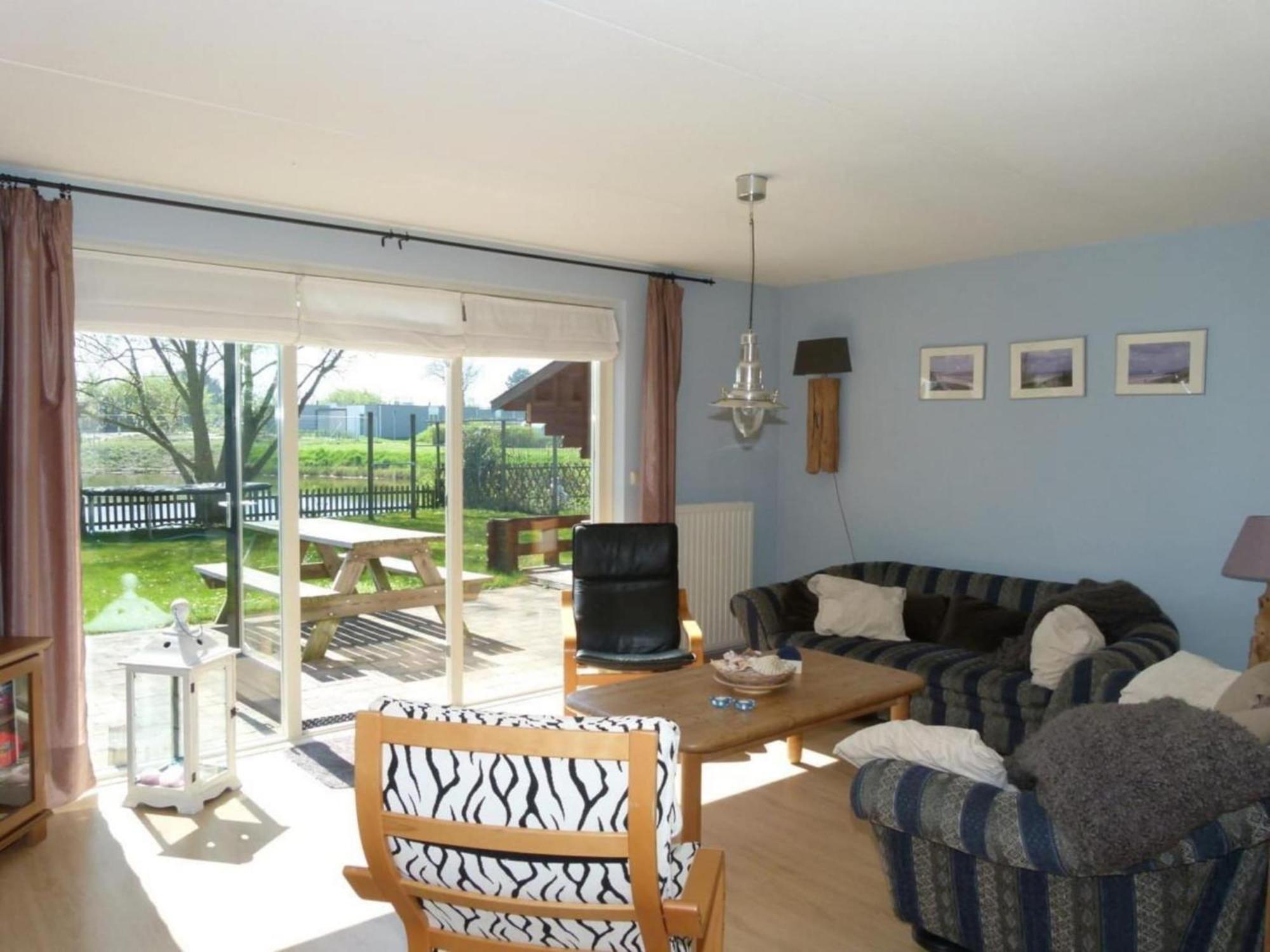 Lovely With Garden Vakantiehuis